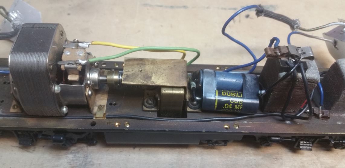 Capacitors.JPG