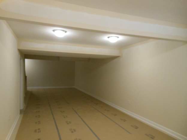 Trainroom_003_.JPG