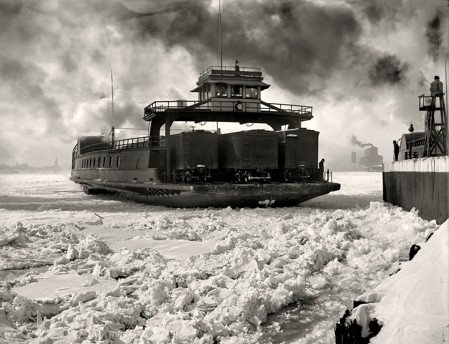 car train ferry detroit river.png