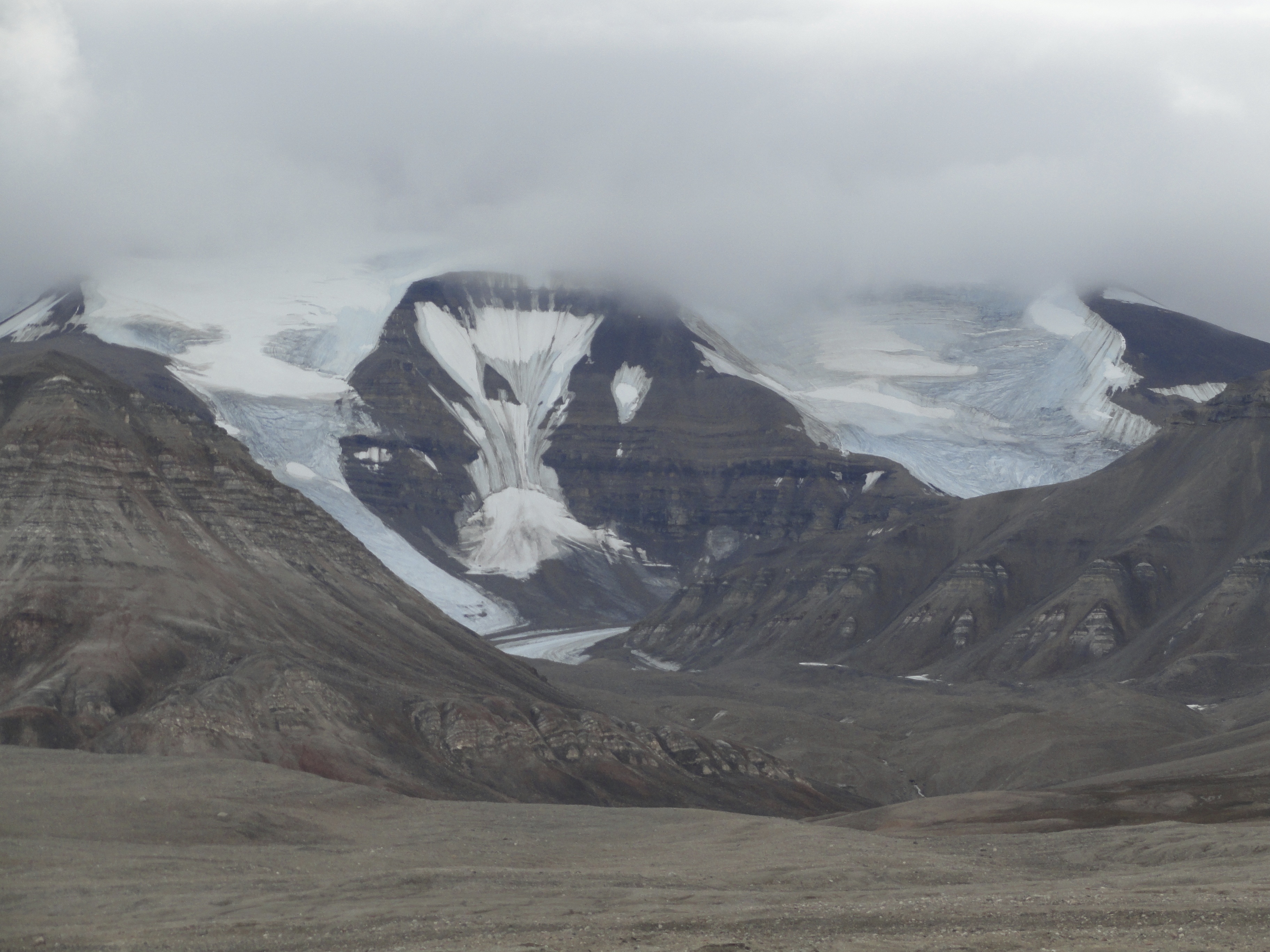 melting-valley-glaciersSvalbardGlaciers.jpg