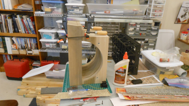 Benchwork_130_.JPG