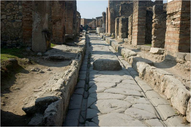 pompeii-ruins1.jpg