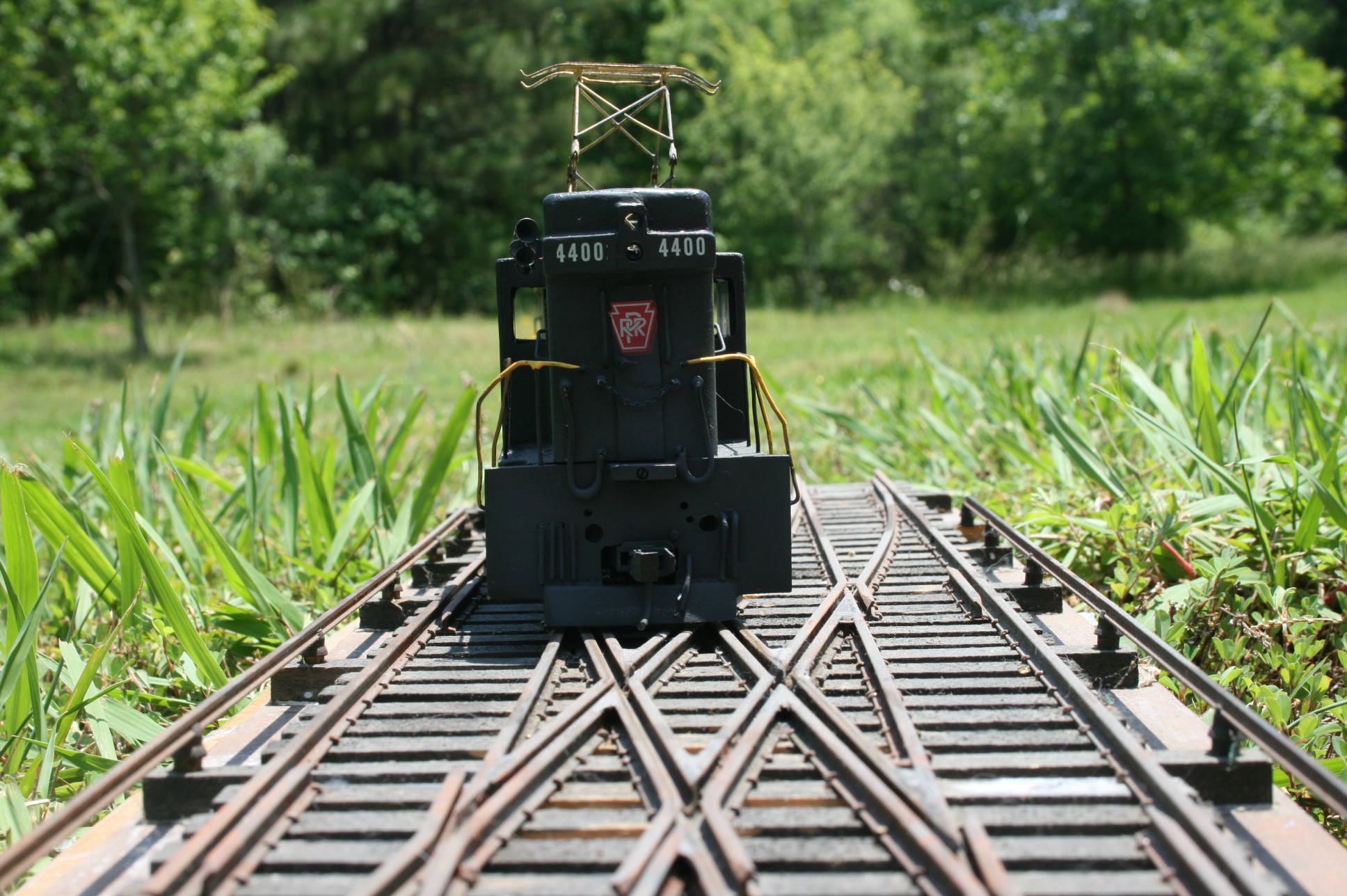 E44 PRR 2-rail-06.JPG